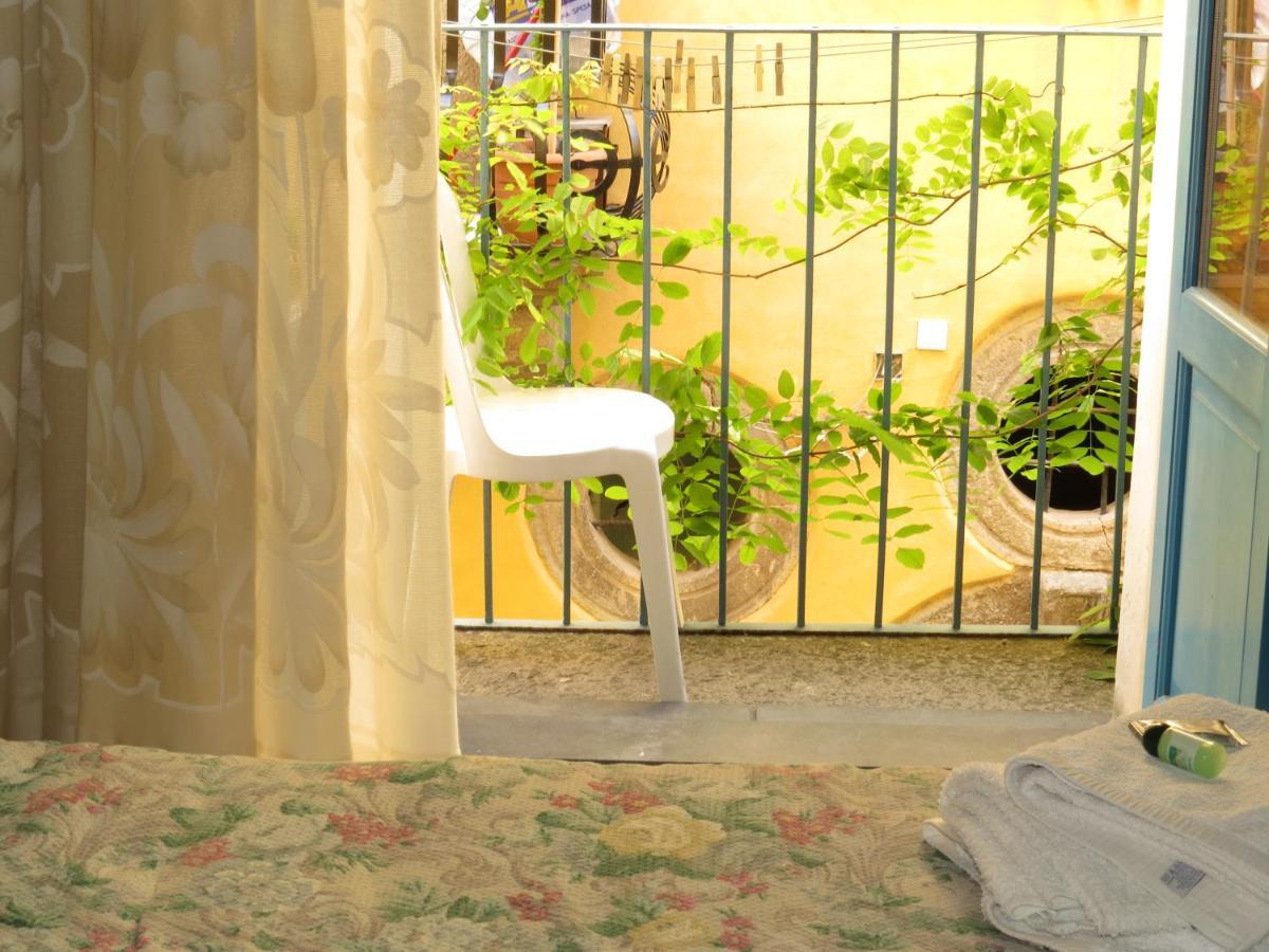 ליפארי Casa Vittorio B&B מראה חיצוני תמונה