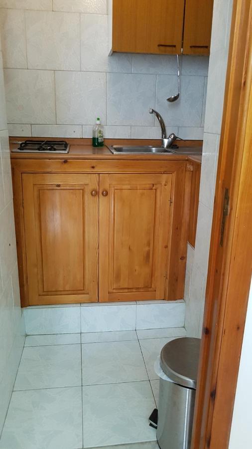 ליפארי Casa Vittorio B&B מראה חיצוני תמונה